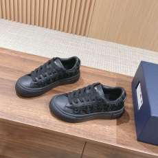 Christian Dior Low Shoes